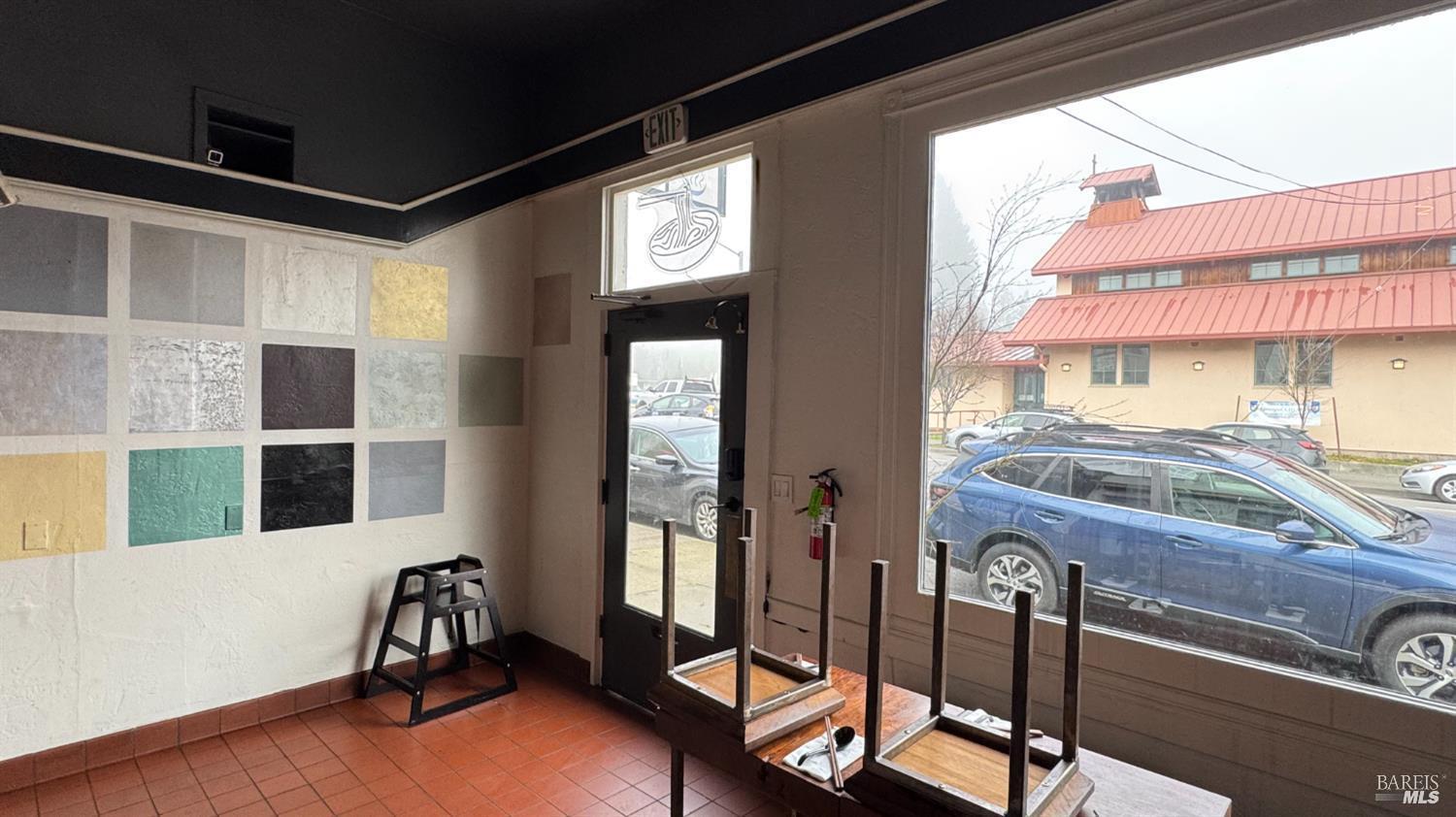 35 E Commercial Street Willits CA 95490