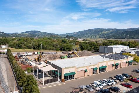 595 Santana Drive Cloverdale CA 95425