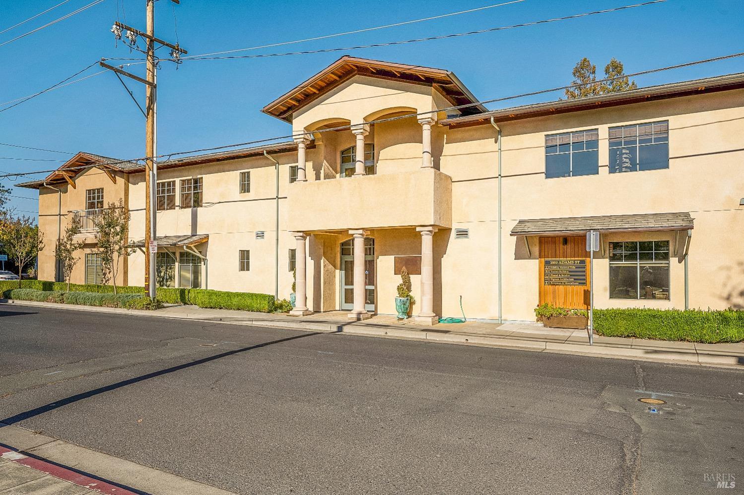 1050 Adams Street St. Helena CA 94574