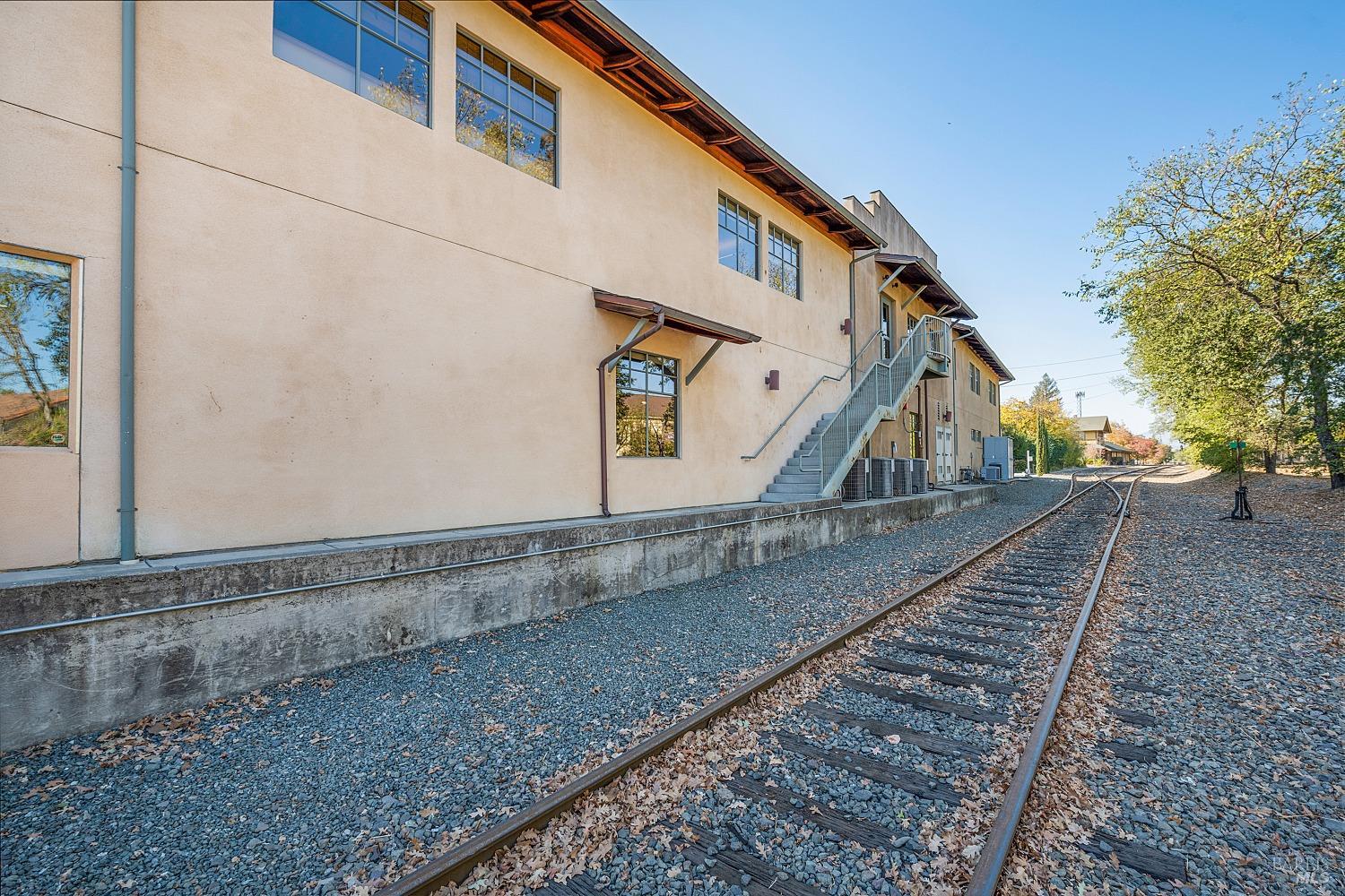 1050 Adams Street St. Helena CA 94574