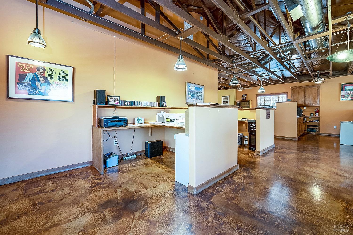1050 Adams Street St. Helena CA 94574