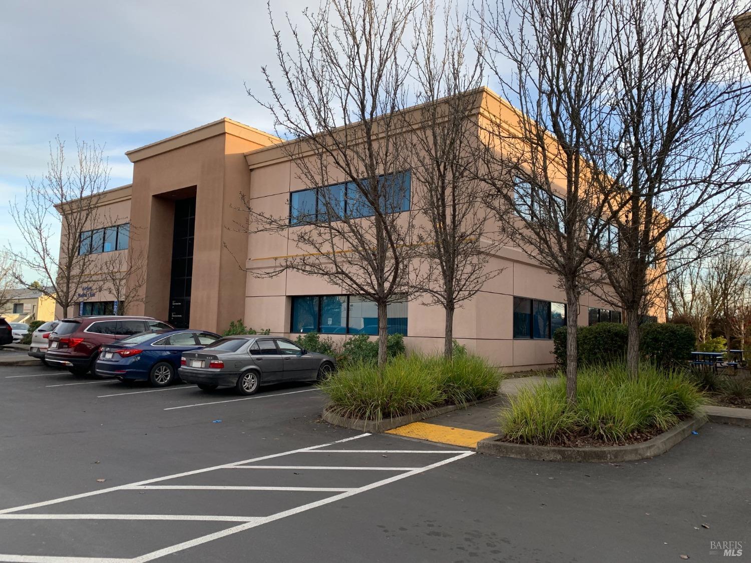 3775 S Brickway Boulevard Santa Rosa CA 95403