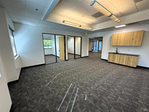 3775 S Brickway Boulevard Santa Rosa CA 95403