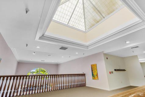 8911 Lakewood Drive Windsor CA 95492