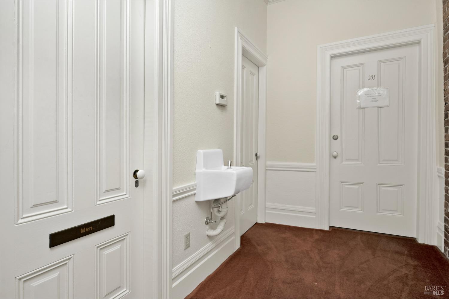 1127 Pope Street St. Helena CA 94574