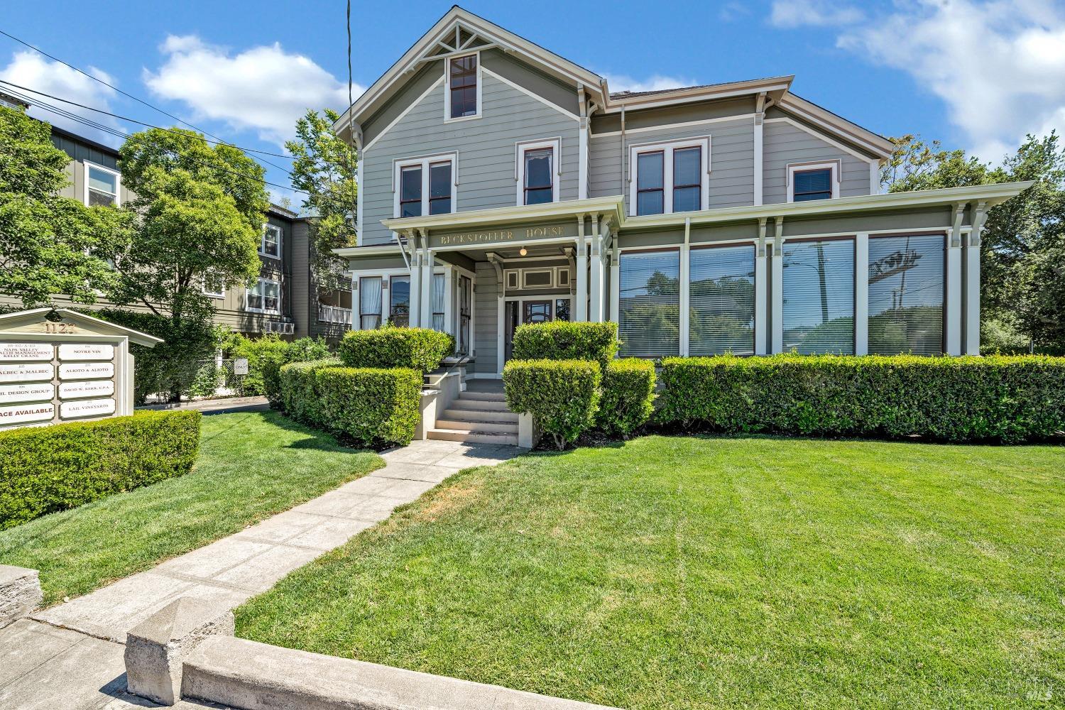1127 Pope Street St. Helena CA 94574