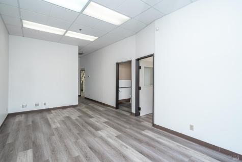 5256 Aero Drive Santa Rosa CA 95403