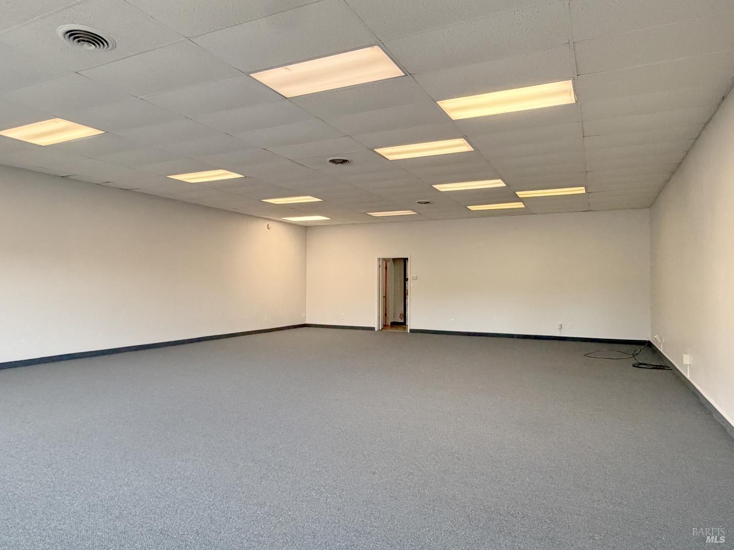 6951 East Road Redwood Valley CA 95470