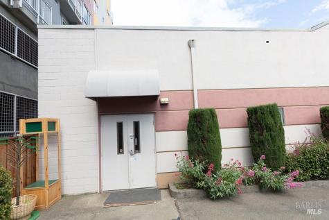 900 4th Street Santa Rosa CA 95404