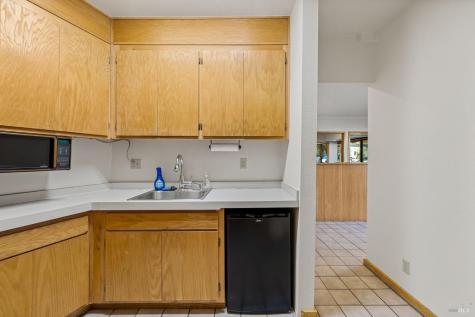 610 Davis Street Santa Rosa CA 95401