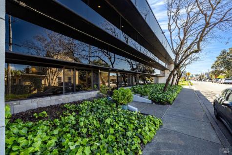 610 Davis Street Santa Rosa CA 95401