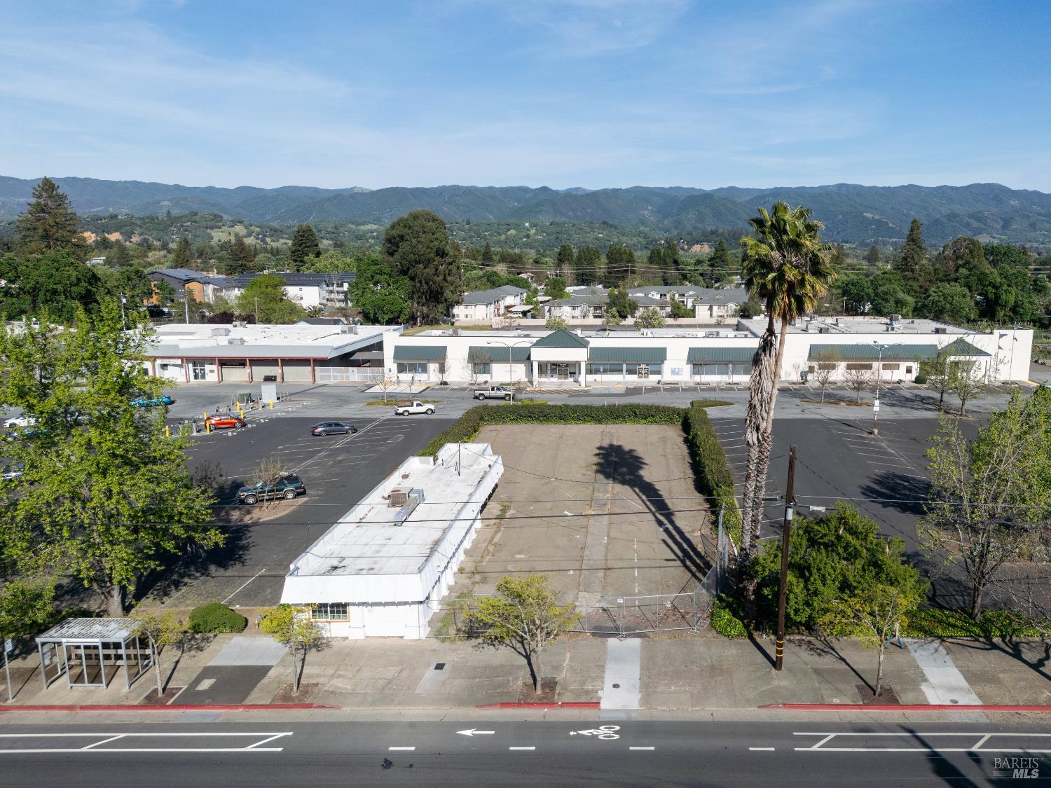 735 S State Street Ukiah CA 95482