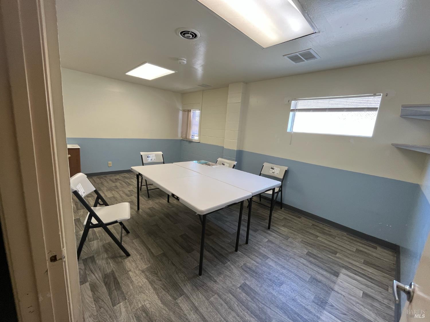 998 Broadway Street Vallejo CA 94590