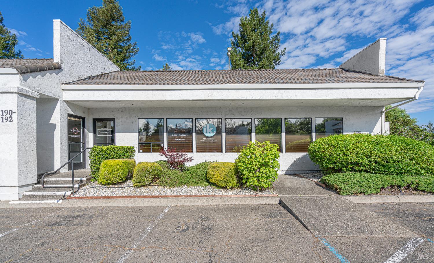 190 Wikiup Drive Santa Rosa CA 95403