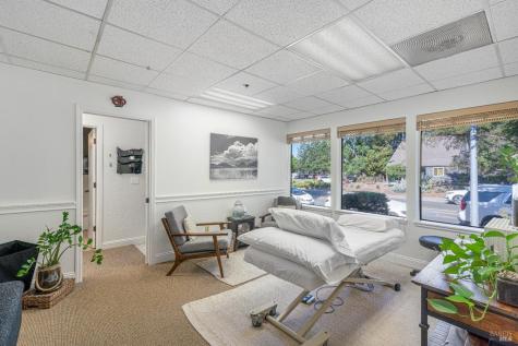 190 Wikiup Drive Santa Rosa CA 95403
