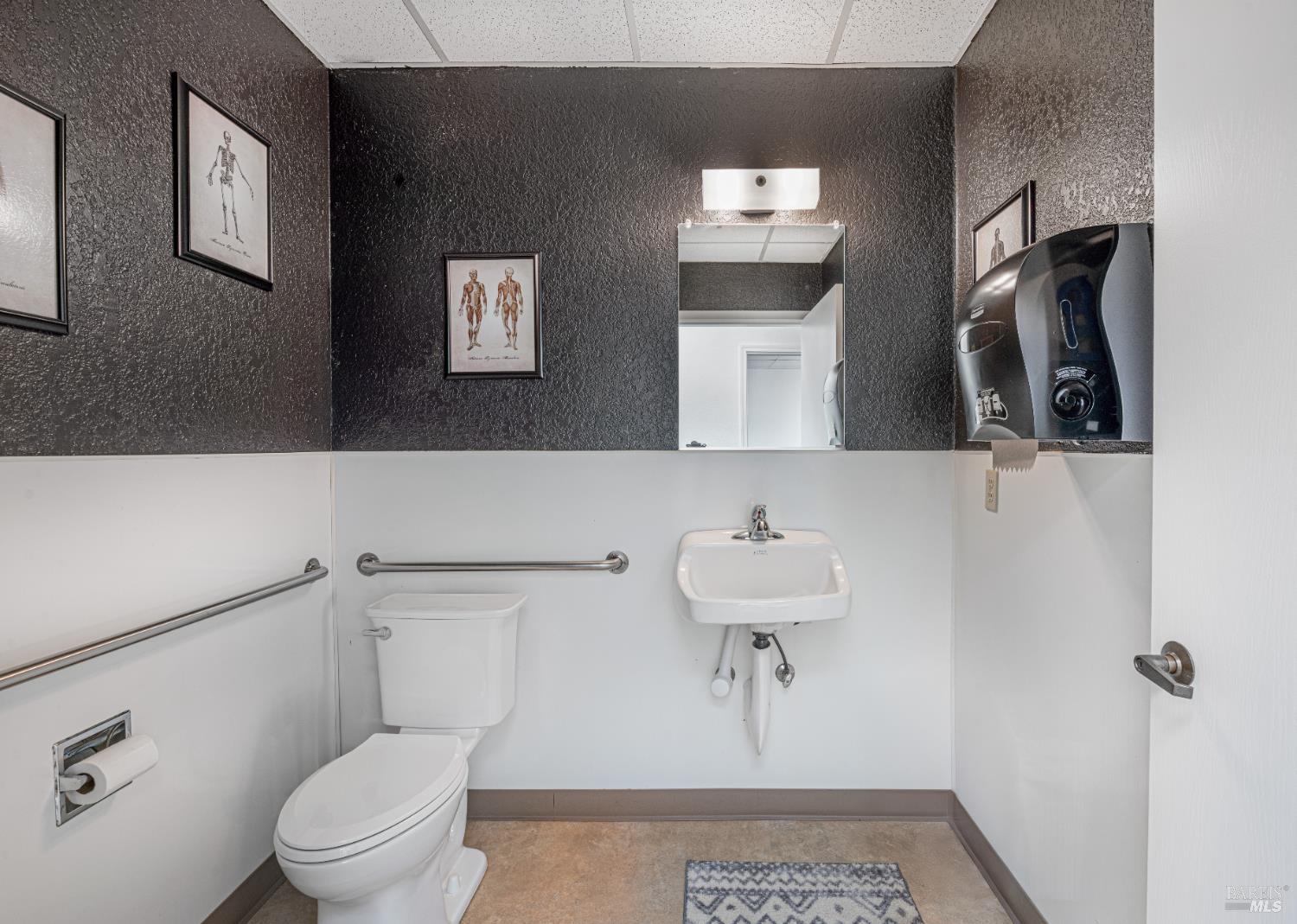 190 Wikiup Drive Santa Rosa CA 95403