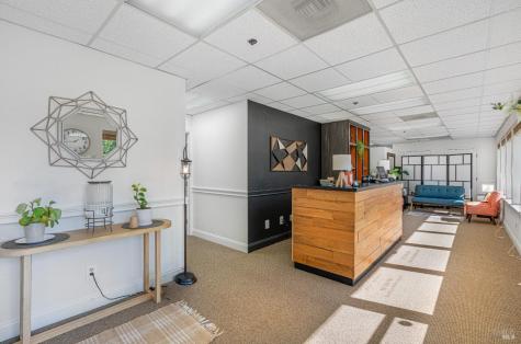 190 Wikiup Drive Santa Rosa CA 95403
