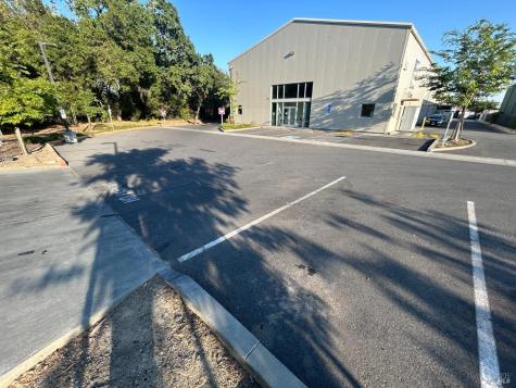 140 Grove Court Healdsburg CA 95448