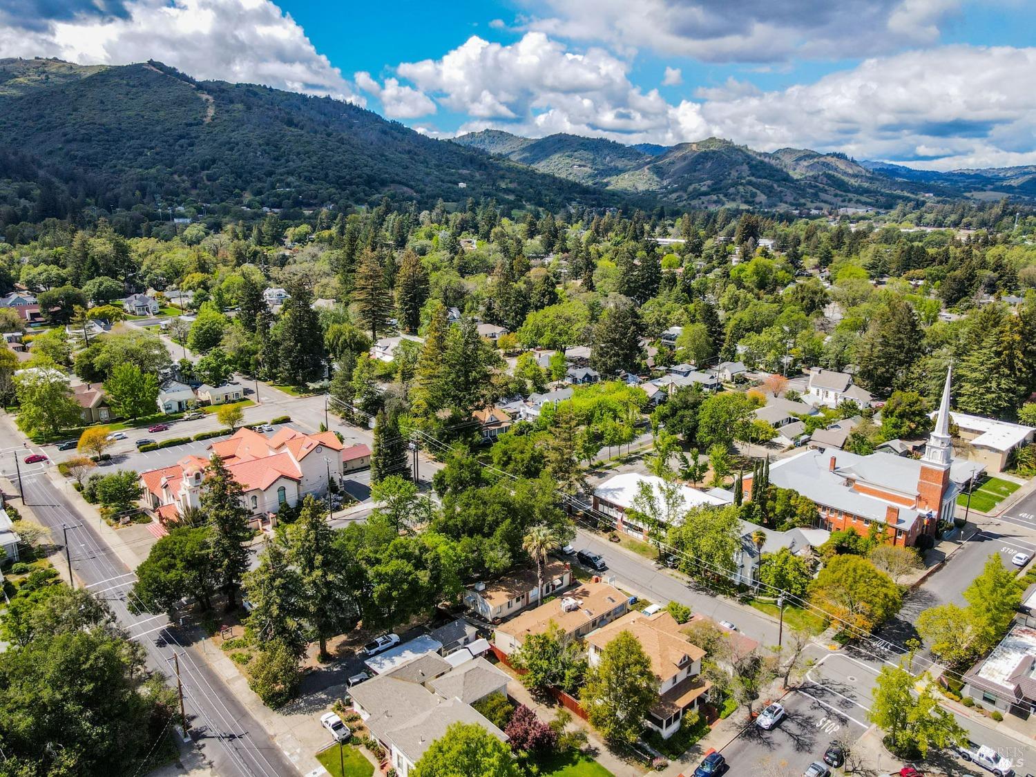 413 W Standley Street Ukiah CA 95482