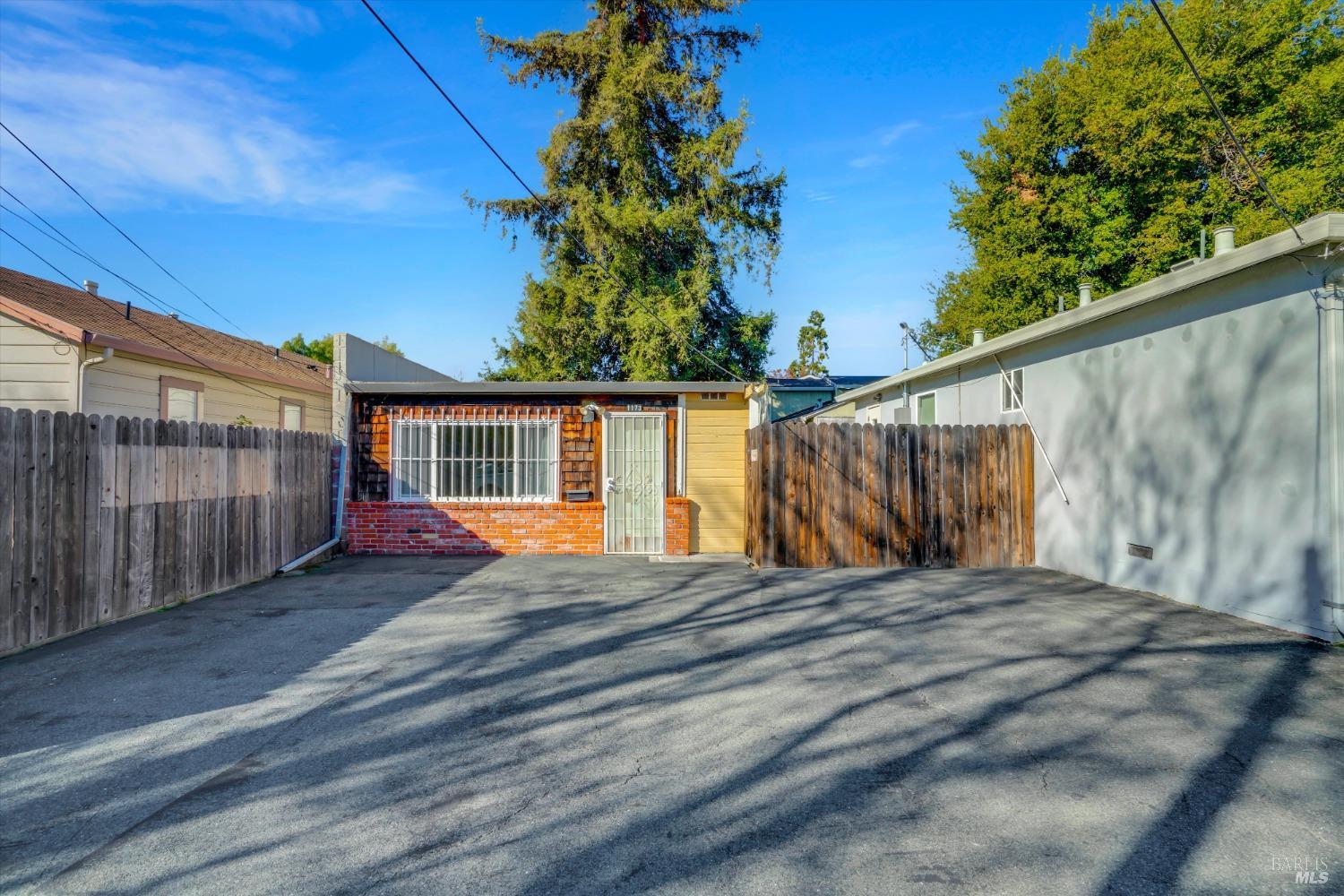 1173 E 5th Street Benicia CA 94510