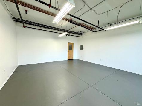 112 School House Lane Geyserville CA 95441