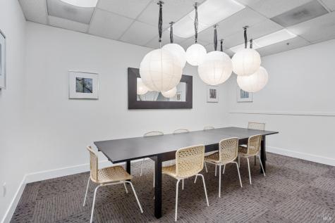 8911 Lakewood Drive Windsor CA 95492