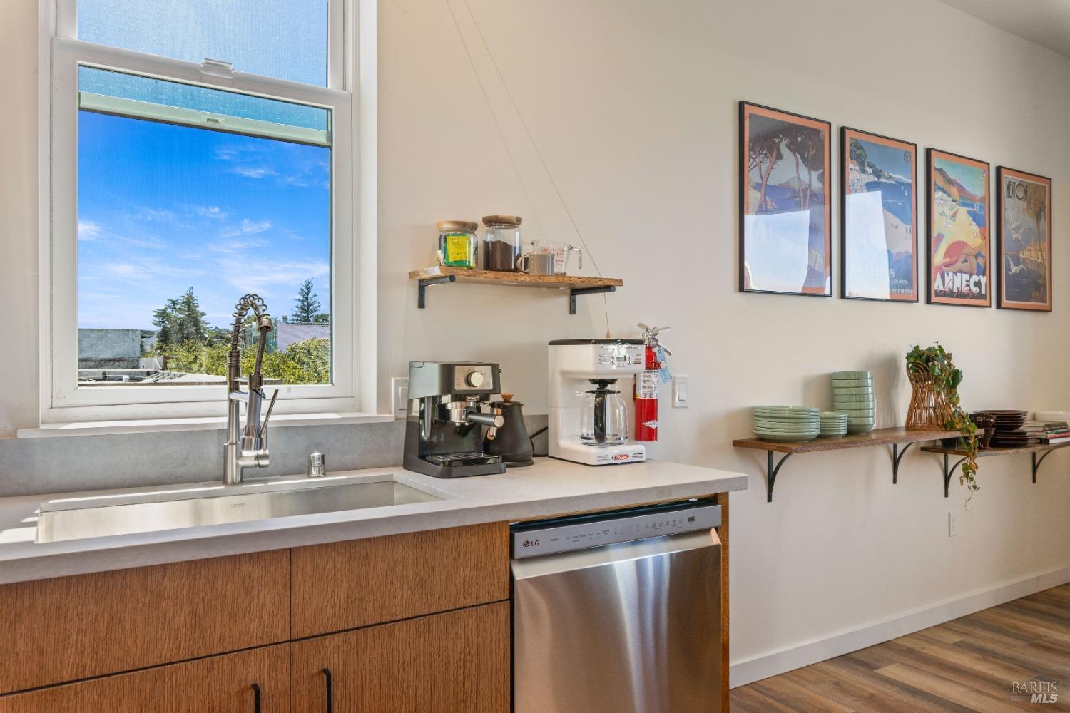 302 N Main Street Lakeport CA 95453