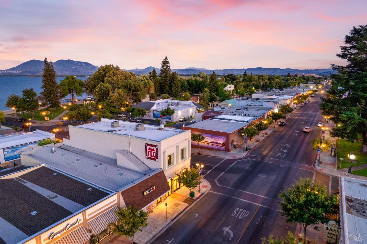 302 N Main Street Lakeport CA 95453