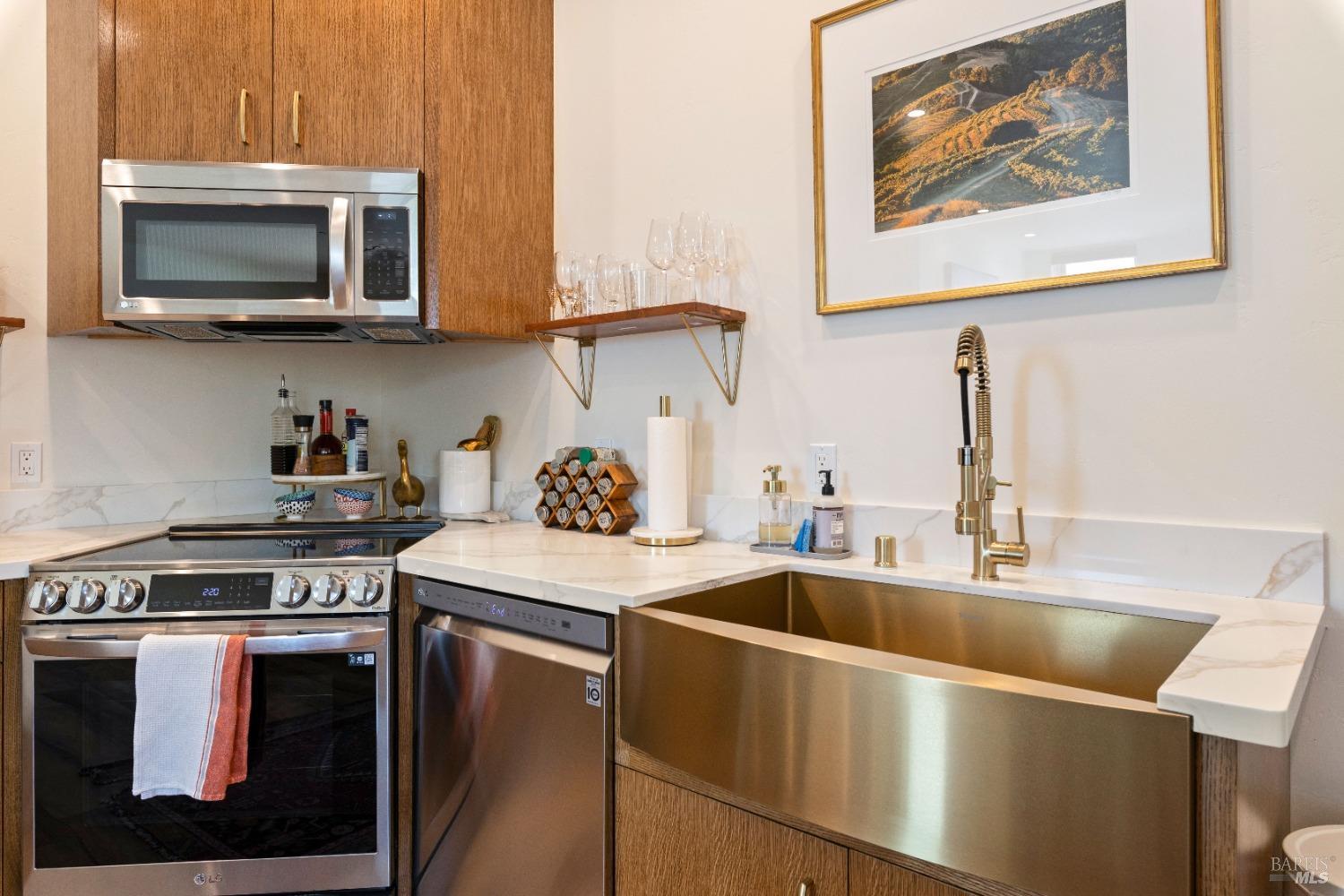 302 N Main Street Lakeport CA 95453