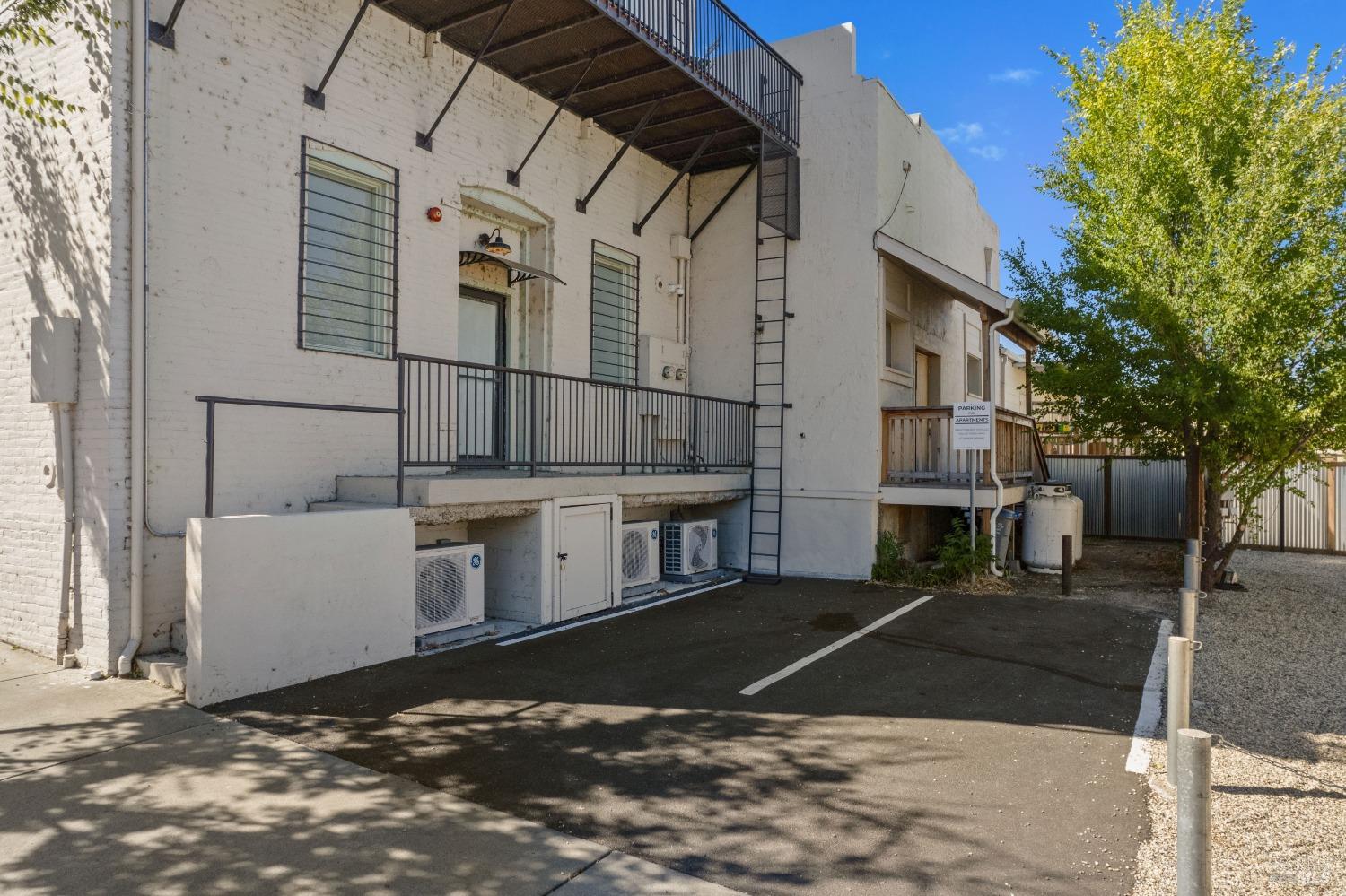 302 N Main Street Lakeport CA 95453