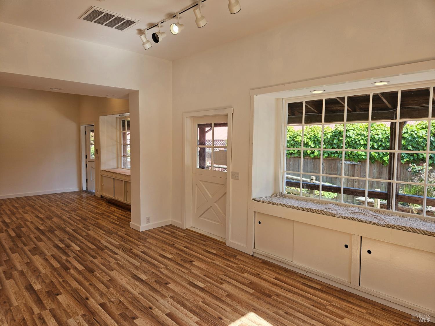 10470 Lansing Street Mendocino CA 95460