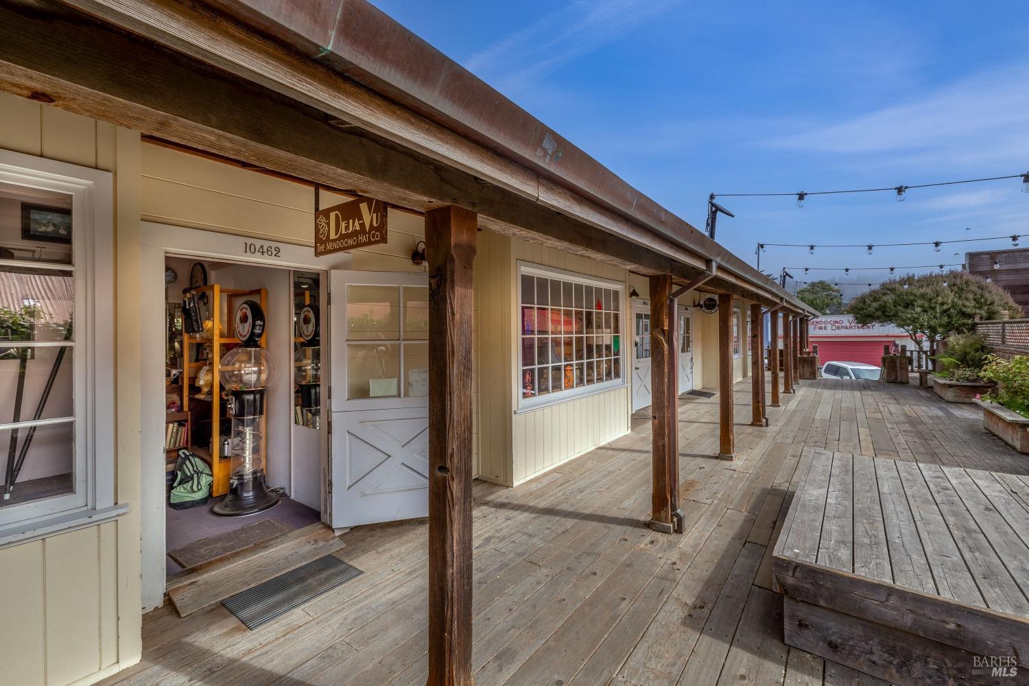 10470 Lansing Street Mendocino CA 95460