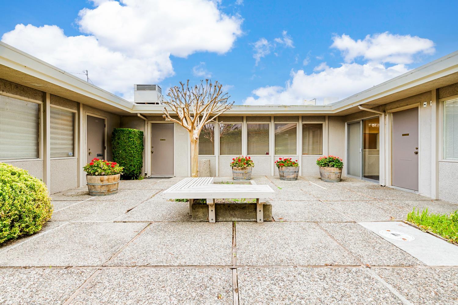 4038 Montgomery Drive Santa Rosa CA 95405
