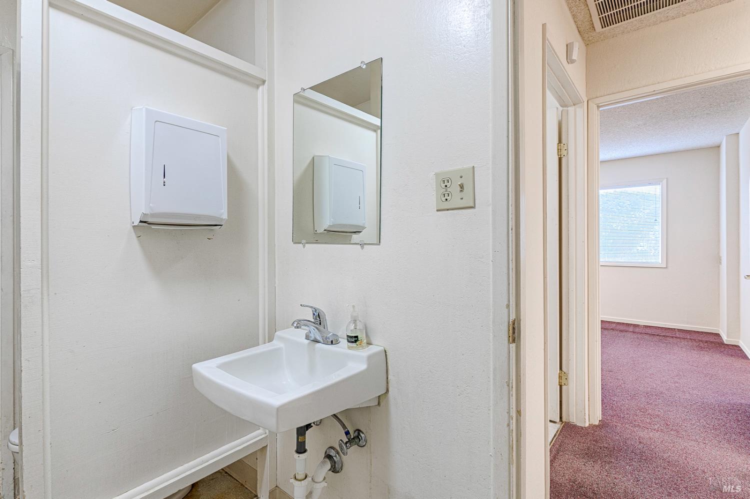 4038 Montgomery Drive Santa Rosa CA 95405