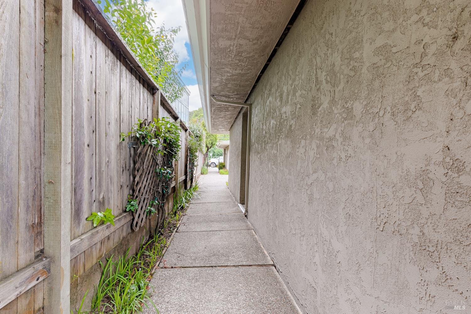4038 Montgomery Drive Santa Rosa CA 95405
