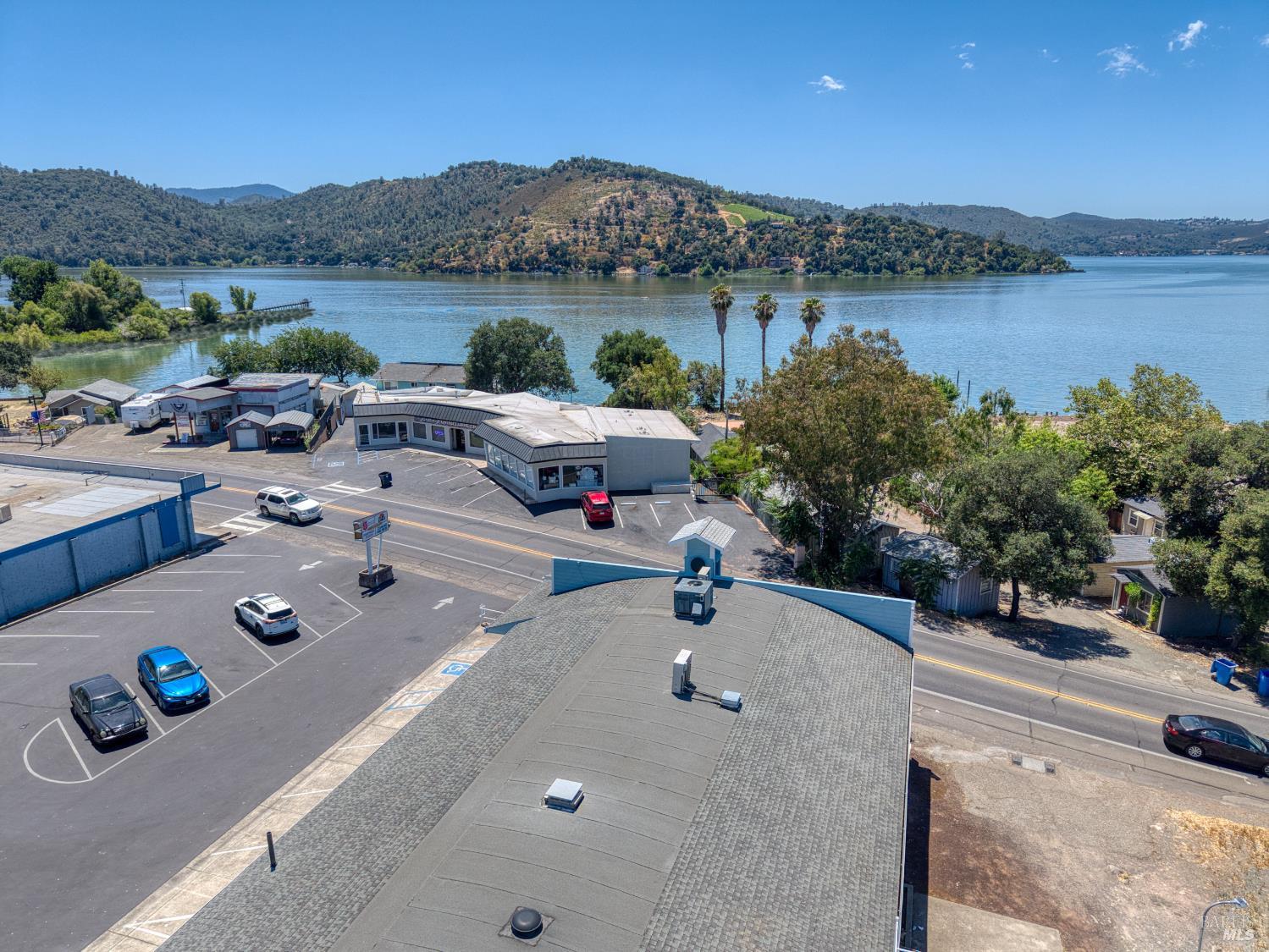 14420 Lakeshore Drive Clearlake CA 95422