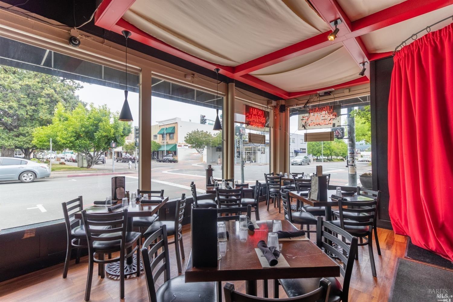 102 S State Street Ukiah CA 95482