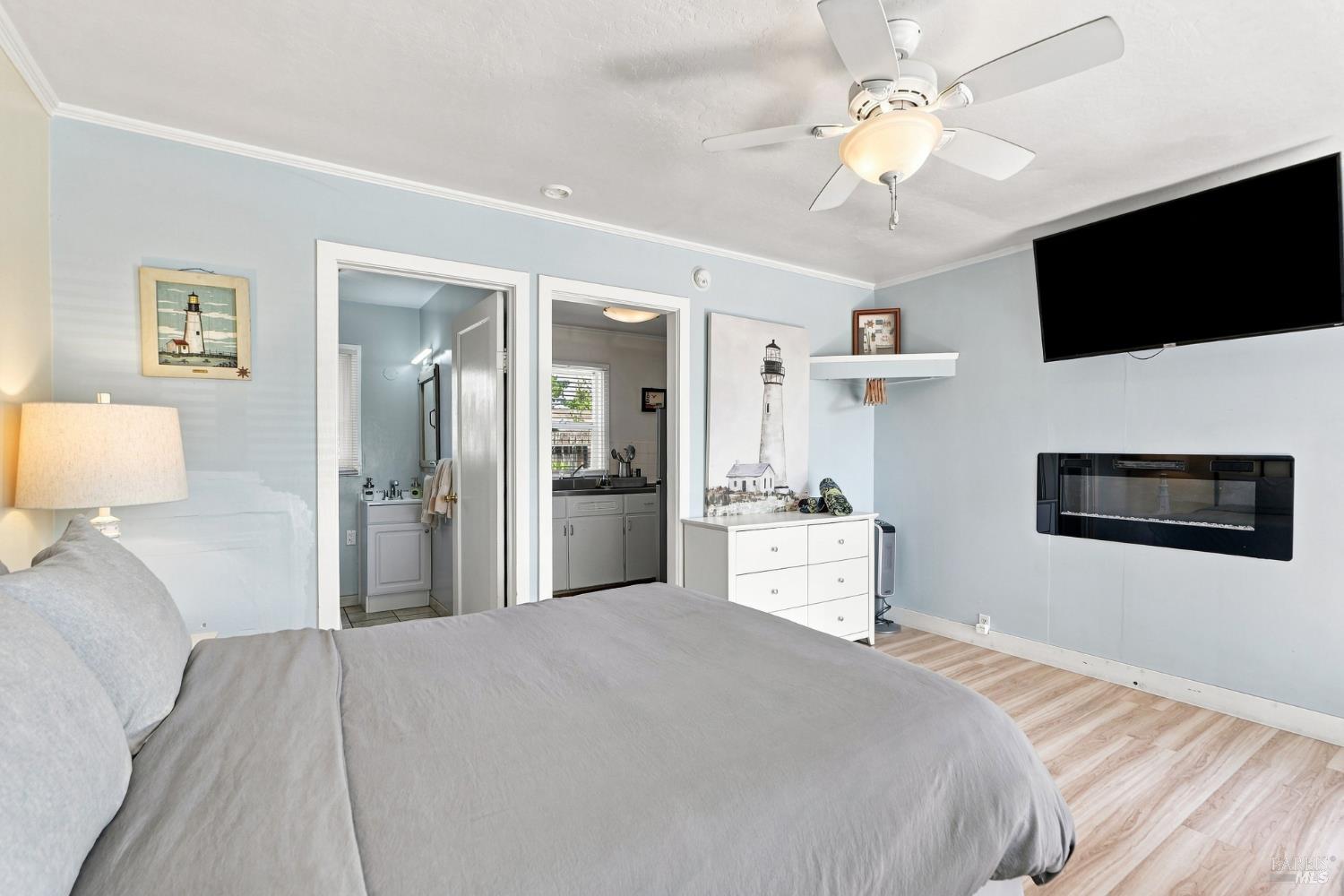 18725 N Highway 1 Highway Fort Bragg CA 95437