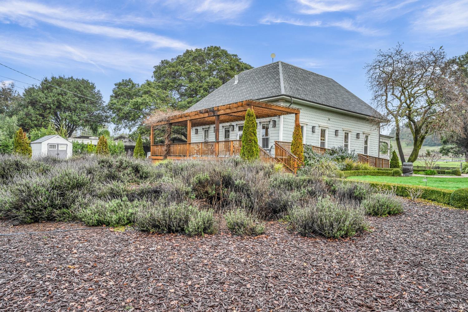 129 Devlin Road Napa CA 94558
