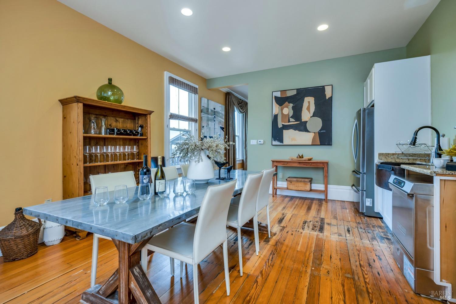 129 Devlin Road Napa CA 94558