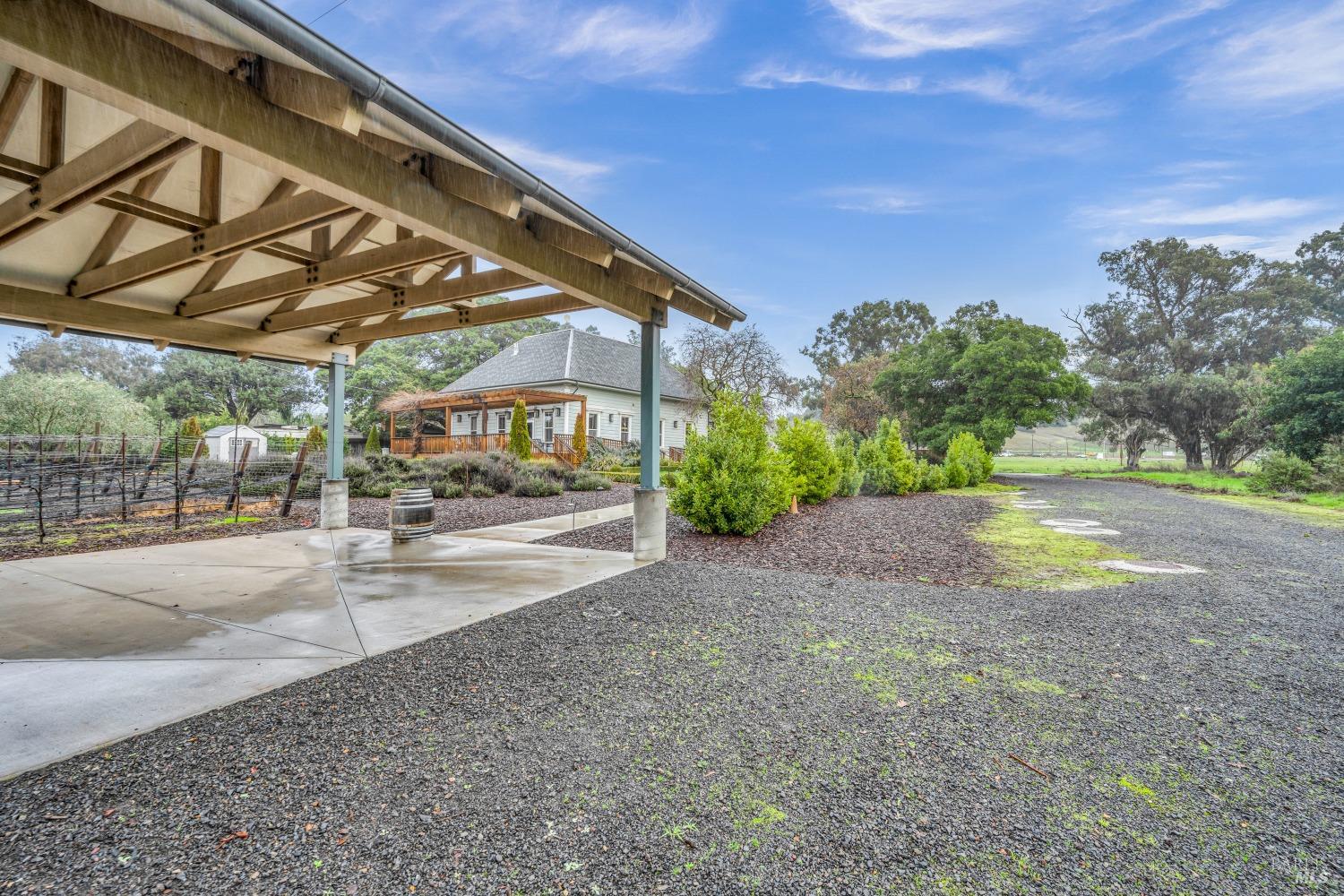 129 Devlin Road Napa CA 94558