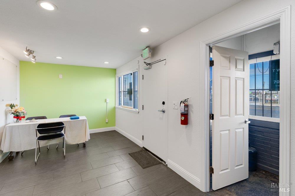 1966 Broadway Street Vallejo CA 94589
