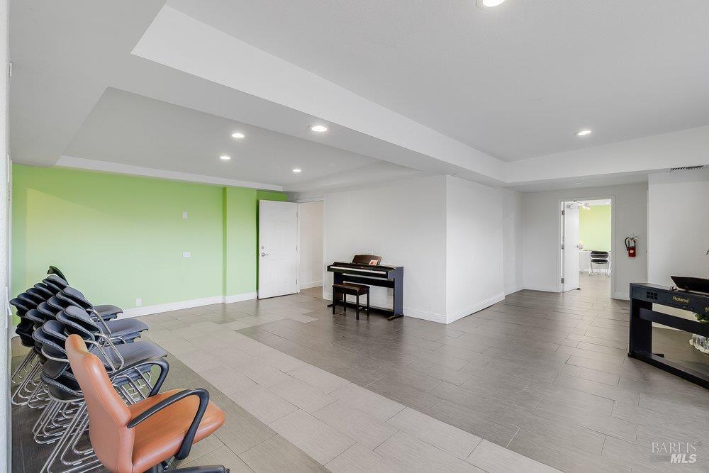 1966 Broadway Street Vallejo CA 94589