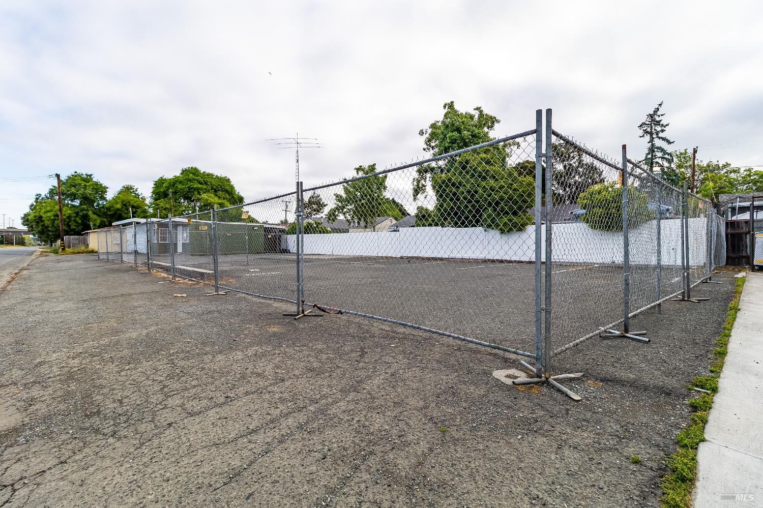 1966 Broadway Street Vallejo CA 94589