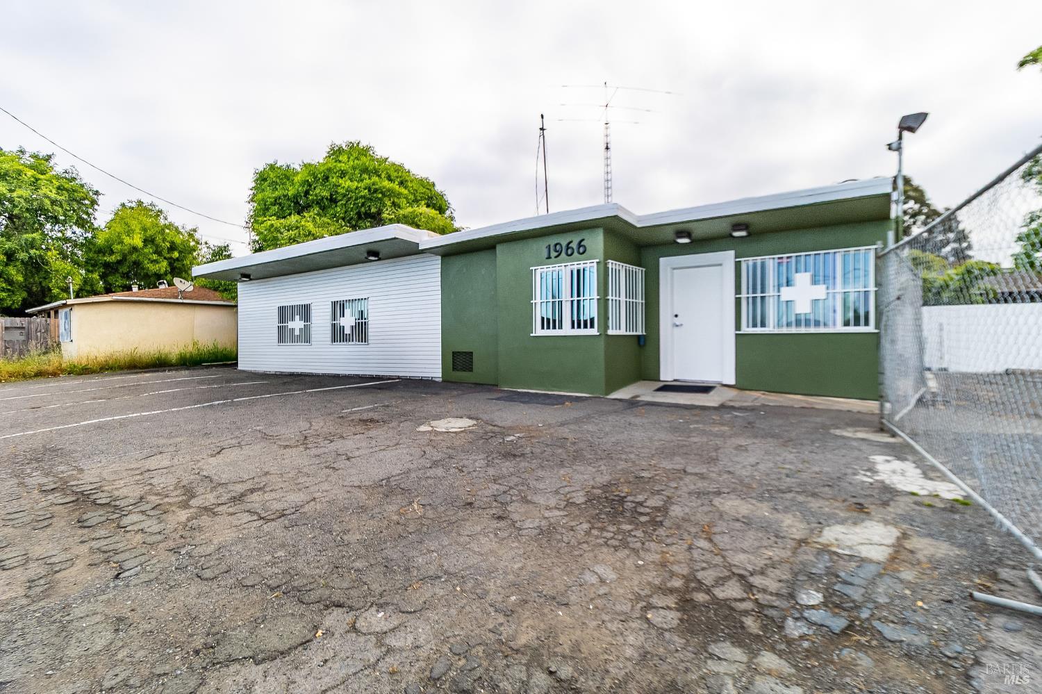 1966 Broadway Street Vallejo CA 94589