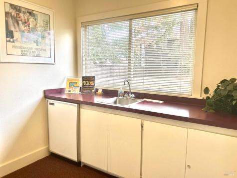 865 Third Street Santa Rosa CA 95404