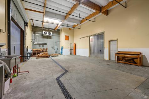 595 Santana Drive Cloverdale CA 95425