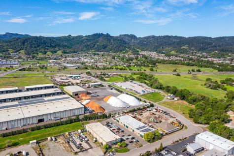 595 Santana Drive Cloverdale CA 95425