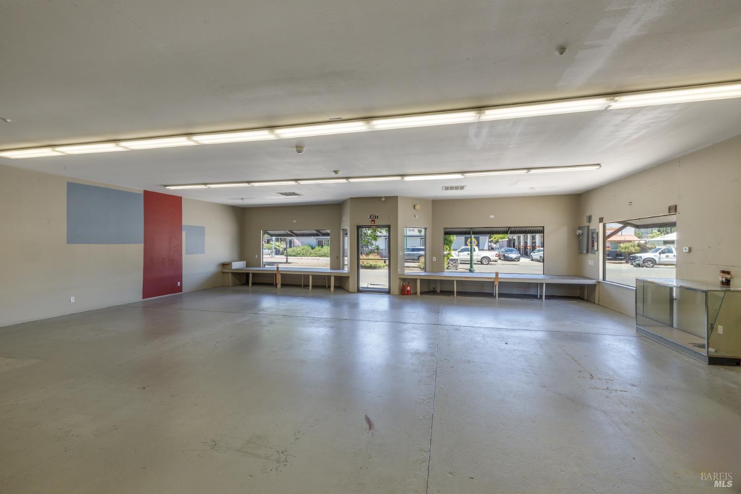 219 S Cloverdale Boulevard Cloverdale CA 95425