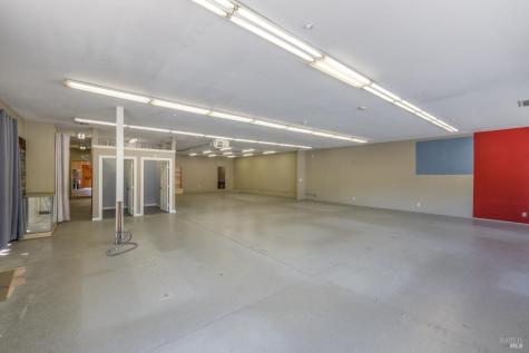 219 S Cloverdale Boulevard Cloverdale CA 95425